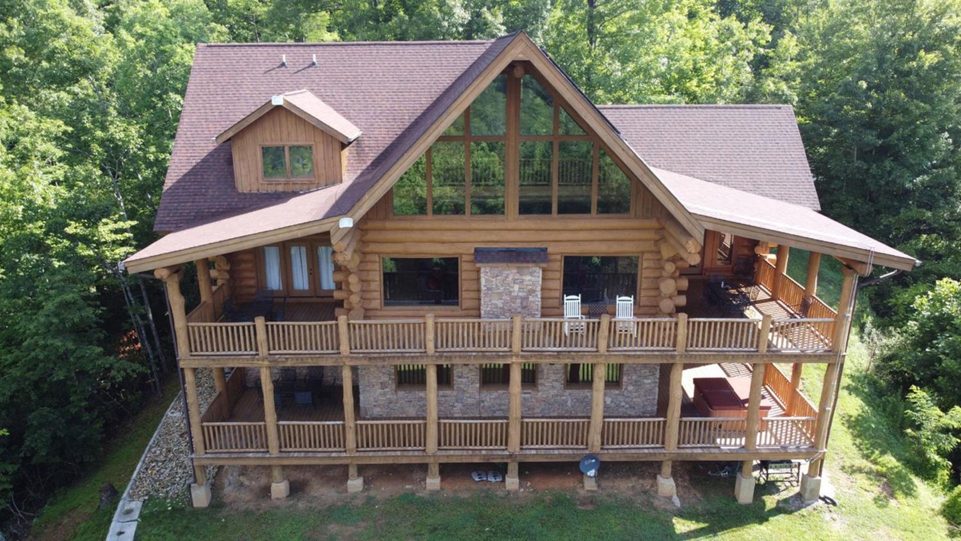 Big Bear Ridge Lodge: Mountain View Log Cabin Retreat Gatlinburg Exterior photo